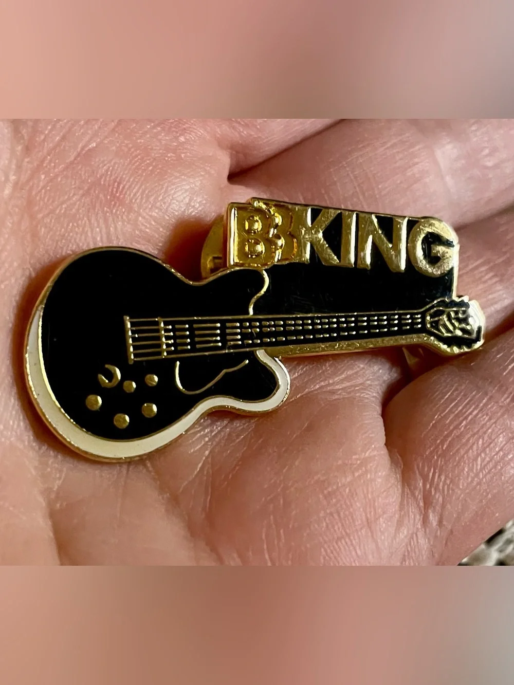 BB King Black & Gold Guitar Lapel Pin by